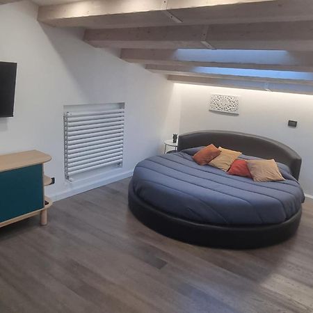 2 Sicilie Rooms And Suite In Centro ปาแลร์โม ภายนอก รูปภาพ