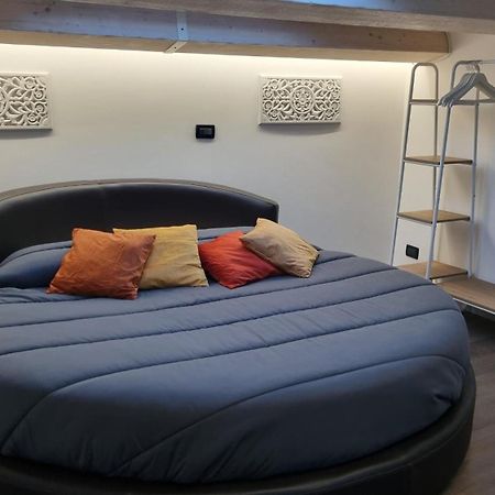2 Sicilie Rooms And Suite In Centro ปาแลร์โม ภายนอก รูปภาพ